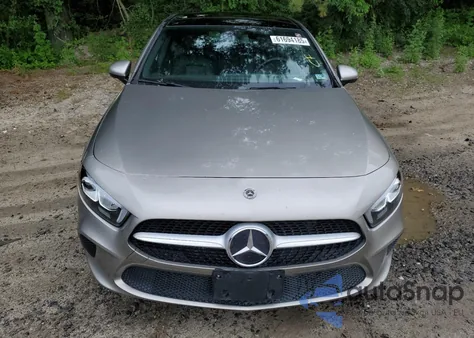 2019 Mercedes-Benz A 220 4Matic from USA, damaged, VIN WDD3G4FB1KW035631